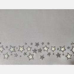 SZARY świąteczny OBRUS 90x90 cm KWADRAT brokat  świeca dzwoneczek