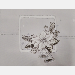 PIĘKNY OBRUS ŚWIĄTECZNY 120x160 cm BIAŁO-SZARY gwiazdki świece dzwoneczki gałązki