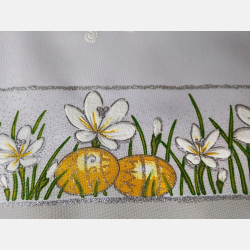 KWADRATOWY OBRUS WIELKANOCNY kurczaczki, stokrotki,pisanki 90x90