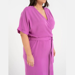 RÓŻOWA SUKIENKA damska MIDI kopertowy dekolt, ROZCIĘCIE MORAJ